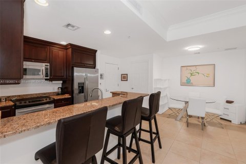 Condominio en venta en Coral Gables, Florida, 1 dormitorio, 86.31 m2 № 1963192 - foto 10