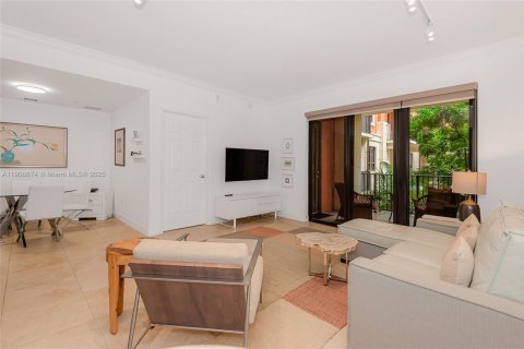 Condominio en venta en Coral Gables, Florida, 1 dormitorio, 86.31 m2 № 1963192 - foto 13