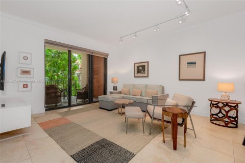 Condominio en venta en Coral Gables, Florida, 1 dormitorio, 86.31 m2 № 1963192 - foto 12