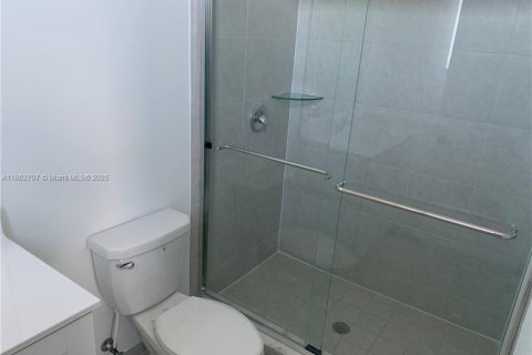 Villa ou maison à louer à Homestead, Floride: 4 chambres, 137.77 m2 № 1891063 - photo 14