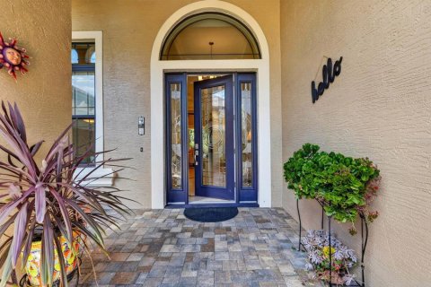 Casa en venta en Palm Coast, Florida, 4 dormitorios, 295.24 m2 № 2383314 - foto 4