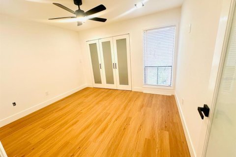 Appartement à louer à Orlando, Floride: 2 chambres, 98.48 m2 № 2429146 - photo 6
