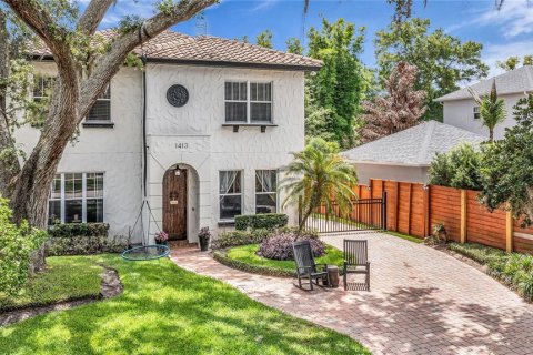 Casa en venta en Orlando, Florida, 4 dormitorios, 297.38 m2 № 2102072 - foto 3