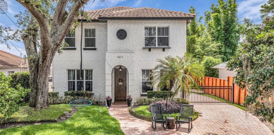 Casa en Orlando, Florida 4 dormitorios, 297.38 m2 № 2102072