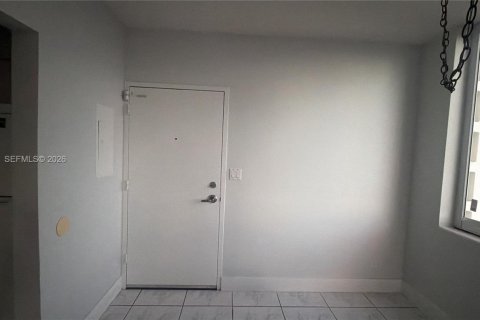 Copropriété à vendre à Miami Beach, Floride: 2 chambres, 102.66 m2 № 2066400 - photo 4