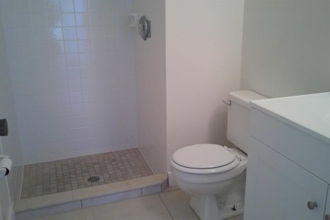 Adosado en alquiler en Port St. Lucie, Florida, 2 dormitorios, 96.71 m2 № 2174085 - foto 19