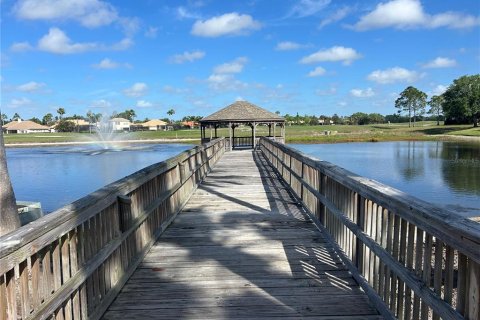 Condominio en alquiler en Lakewood Ranch, Florida, 3 dormitorios, 150.13 m2 № 1620481 - foto 15