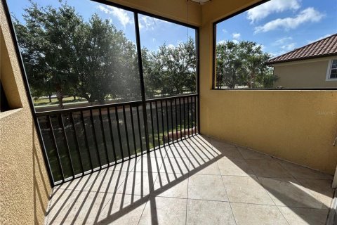 Condominio en alquiler en Lakewood Ranch, Florida, 3 dormitorios, 150.13 m2 № 1620481 - foto 13