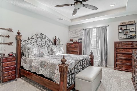 House in San Antonio, Florida 4 bedrooms, 234.86 sq.m. № 1628610 - photo 26