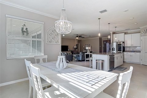 House in San Antonio, Florida 4 bedrooms, 234.86 sq.m. № 1628610 - photo 22