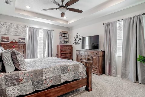 House in San Antonio, Florida 4 bedrooms, 234.86 sq.m. № 1628610 - photo 25