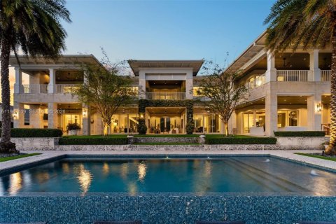 Купить виллу или дом в Корал-Гейблс, Флорида 6 спален, 672.33м2, № 2033728 - фото 4