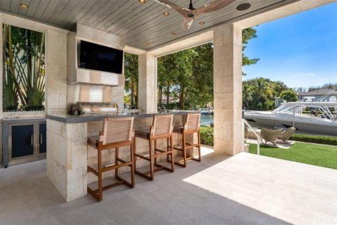 Купить виллу или дом в Корал-Гейблс, Флорида 6 спален, 672.33м2, № 2033728 - фото 19