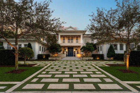 Купить виллу или дом в Корал-Гейблс, Флорида 6 спален, 672.33м2, № 2033728 - фото 2
