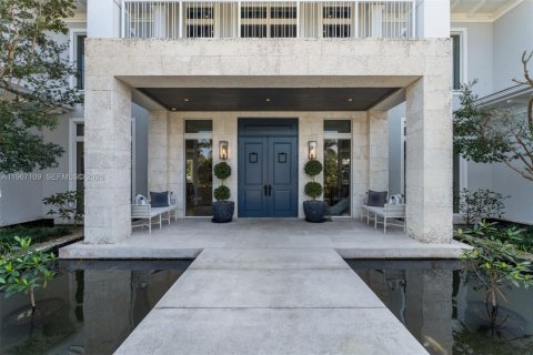 Купить виллу или дом в Корал-Гейблс, Флорида 6 спален, 672.33м2, № 2033728 - фото 22