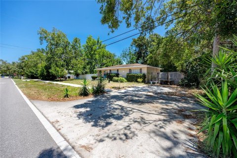 House in Largo, Florida 3 bedrooms, 93.65 sq.m. № 1751286 - photo 7
