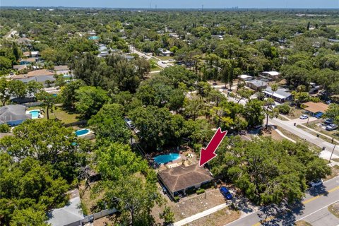 House in Largo, Florida 3 bedrooms, 93.65 sq.m. № 1751286 - photo 4