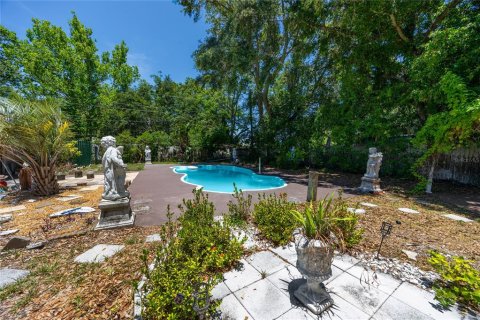 House in Largo, Florida 3 bedrooms, 93.65 sq.m. № 1751286 - photo 26