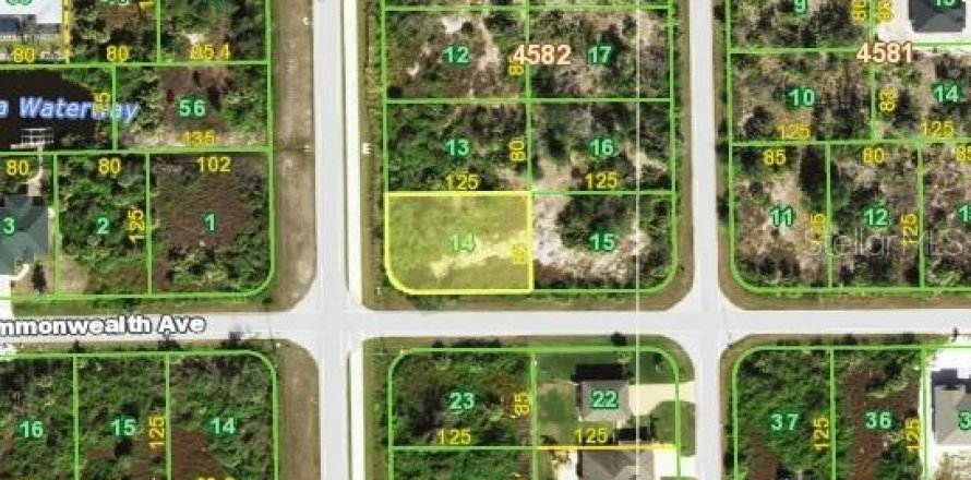 Land in Port Charlotte, Florida № 2159494