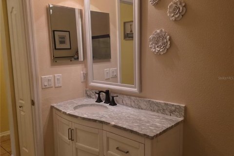 Villa ou maison à vendre à Bradenton, Floride: 3 chambres, 160.07 m2 № 2422834 - photo 15