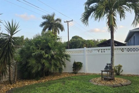 Villa ou maison à vendre à Bradenton, Floride: 3 chambres, 160.07 m2 № 2422834 - photo 5