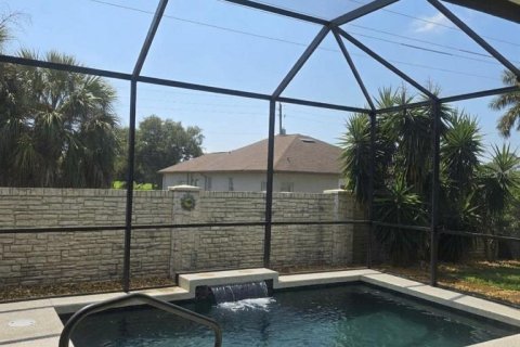 Villa ou maison à vendre à Bradenton, Floride: 3 chambres, 160.07 m2 № 2422834 - photo 2
