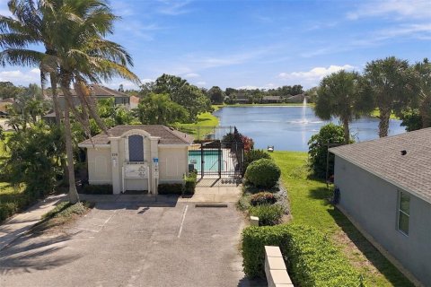 Villa ou maison à vendre à Bradenton, Floride: 3 chambres, 160.07 m2 № 2422834 - photo 22