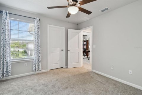 Townhouse in Lutz, Florida 3 bedrooms, 208.38 sq.m. № 1614302 - photo 27