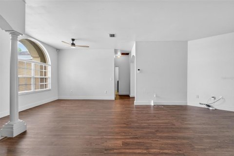 House in Riverview, Florida 4 bedrooms, 233.28 sq.m. № 1911048 - photo 6