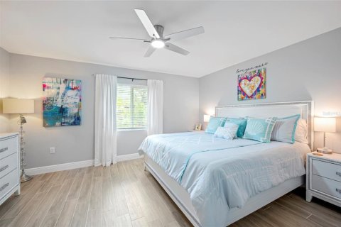 Duplex in Port Charlotte, Florida 3 bedrooms, 115.85 sq.m. № 1914669 - photo 16
