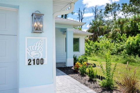 Duplex in Port Charlotte, Florida 3 bedrooms, 115.85 sq.m. № 1914669 - photo 3