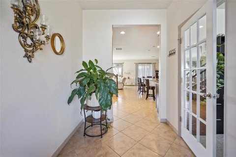House in Polk City, Florida 5 bedrooms, 250.19 sq.m. № 2150816 - photo 25