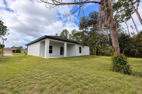 Villa ou maison à louer à North Port, Floride: 3 chambres, 148.64 m2 № 2428976 - photo 22