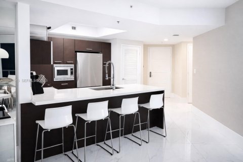 Condominio en venta en Sunny Isles Beach, Florida, 3 dormitorios, 134.43 m2 № 2003675 - foto 10
