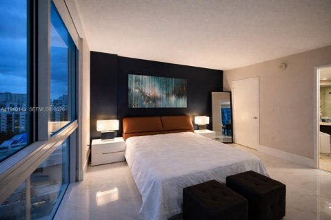 Condominio en venta en Sunny Isles Beach, Florida, 3 dormitorios, 134.43 m2 № 2003675 - foto 3