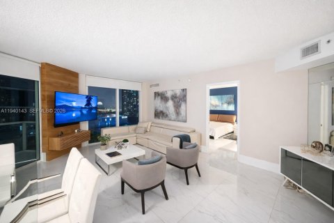 Condominio en venta en Sunny Isles Beach, Florida, 3 dormitorios, 134.43 m2 № 2003675 - foto 6