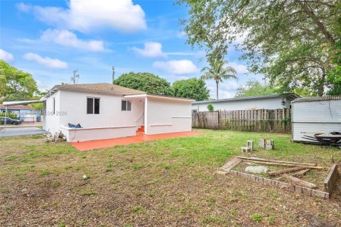 Купить виллу или дом в Норт-Майами, Флорида 2 спальни, 89.19м2, № 2056579 - фото 26