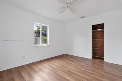 Купить виллу или дом в Норт-Майами, Флорида 2 спальни, 89.19м2, № 2056579 - фото 20