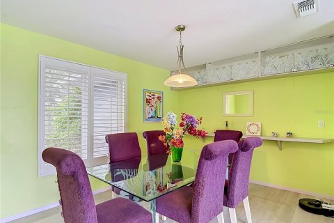 Casa en venta en New Port Richey, Florida, 3 dormitorios, 154.68 m2 № 2384184 - foto 7