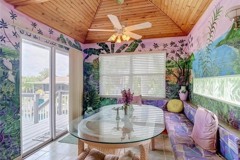 Casa en venta en New Port Richey, Florida, 3 dormitorios, 154.68 m2 № 2384184 - foto 21