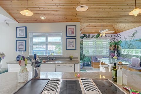 Casa en venta en New Port Richey, Florida, 3 dormitorios, 154.68 m2 № 2384184 - foto 16
