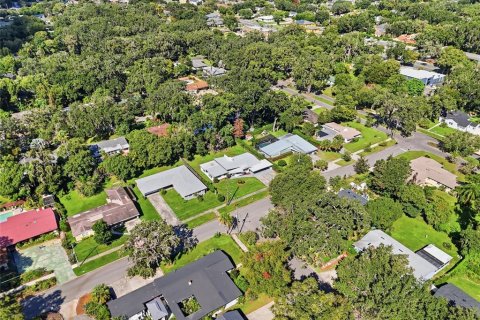 Villa ou maison à vendre à Orlando, Floride: 4 chambres, 199 m2 № 2418459 - photo 7