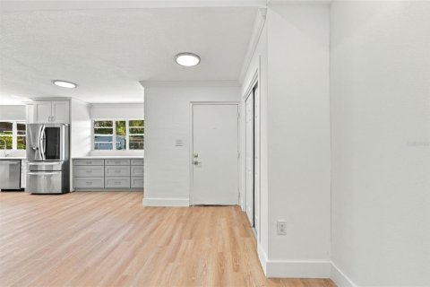 Villa ou maison à vendre à Orlando, Floride: 4 chambres, 199 m2 № 2418459 - photo 17
