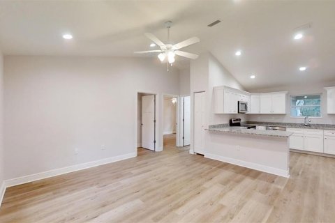 Casa en venta en Dunnellon, Florida, 3 dormitorios, 93.18 m2 № 1687089 - foto 4