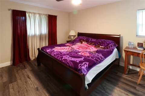 Villa ou maison à vendre à Casselberry, Floride: 4 chambres, 166.67 m2 № 2220395 - photo 24