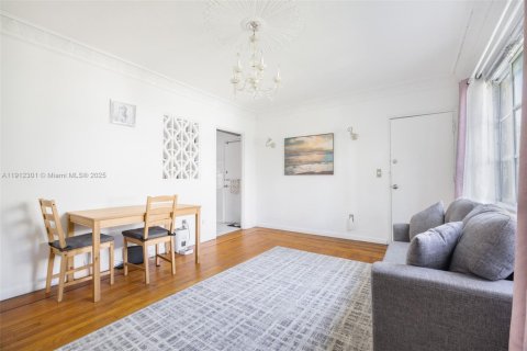Copropriété à vendre à Miami Beach, Floride: 1 chambre, 72.46 m2 № 1966822 - photo 5