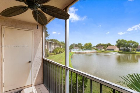 Купить кондоминиум в Делрей-Бич, Флорида 2 спальни, 89.65м2, № 2051634 - фото 21