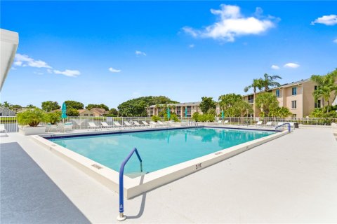 Купить кондоминиум в Делрей-Бич, Флорида 2 спальни, 89.65м2, № 2051634 - фото 27