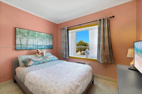 Copropriété à vendre à Miami Beach, Floride: 23.23 m2 № 2055951 - photo 2