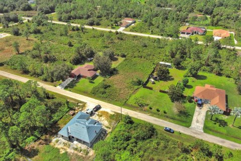 Land in Lehigh Acres, Florida № 2164326 - photo 11